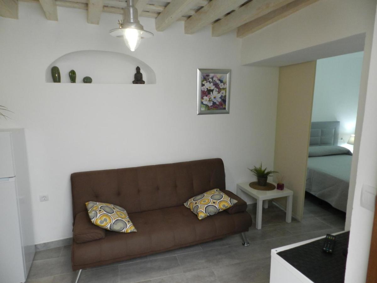 Casa Lola, La Plazoleta Apartment เวเฮร์ เด ลา ฟรอนเตรา ภายนอก รูปภาพ