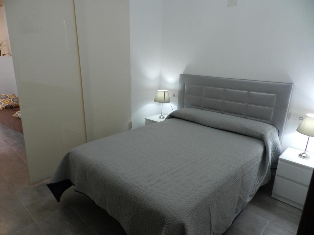 Casa Lola, La Plazoleta Apartment เวเฮร์ เด ลา ฟรอนเตรา ภายนอก รูปภาพ